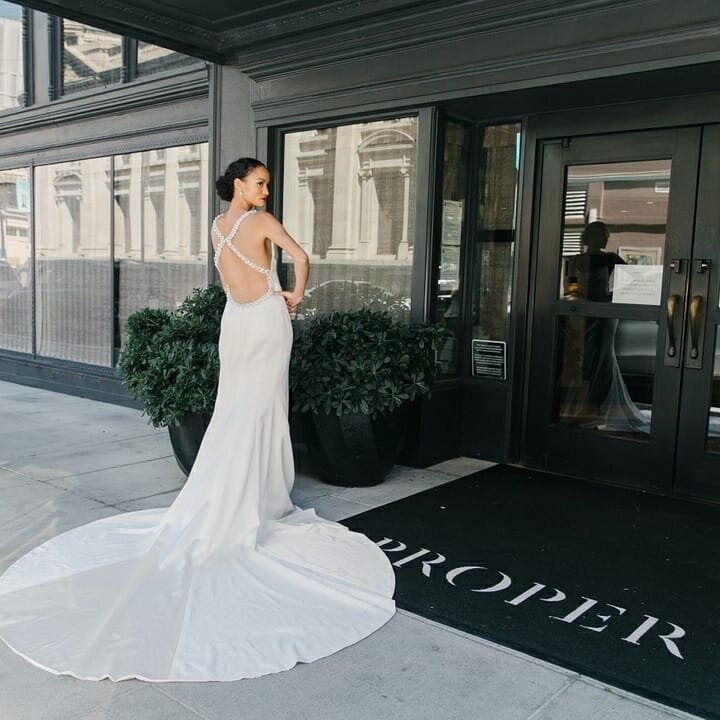 &quot;Elegance is when the inside is as beautiful as the outside.&quot; 🖤
- Coco Chanel 

.
.
.

Photography: @jasmineleephoto 
Planning &amp; Design: @ksawweddings 
Florals: @myweddingsense 
HMUA: @quissy 
Gown: @sfbridalgalleria @berta @inesdisant