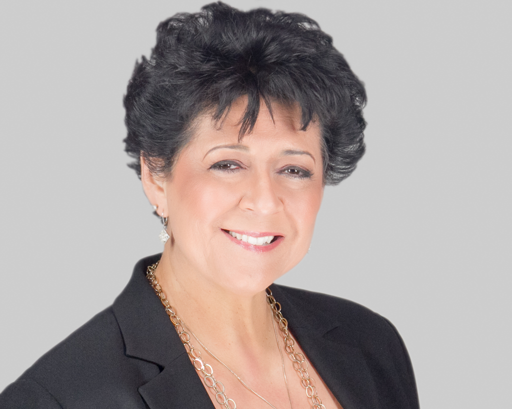 Michelle Murphy Executive Nurse Consultant Aesynt Corporation (formerly McKesson Automation)