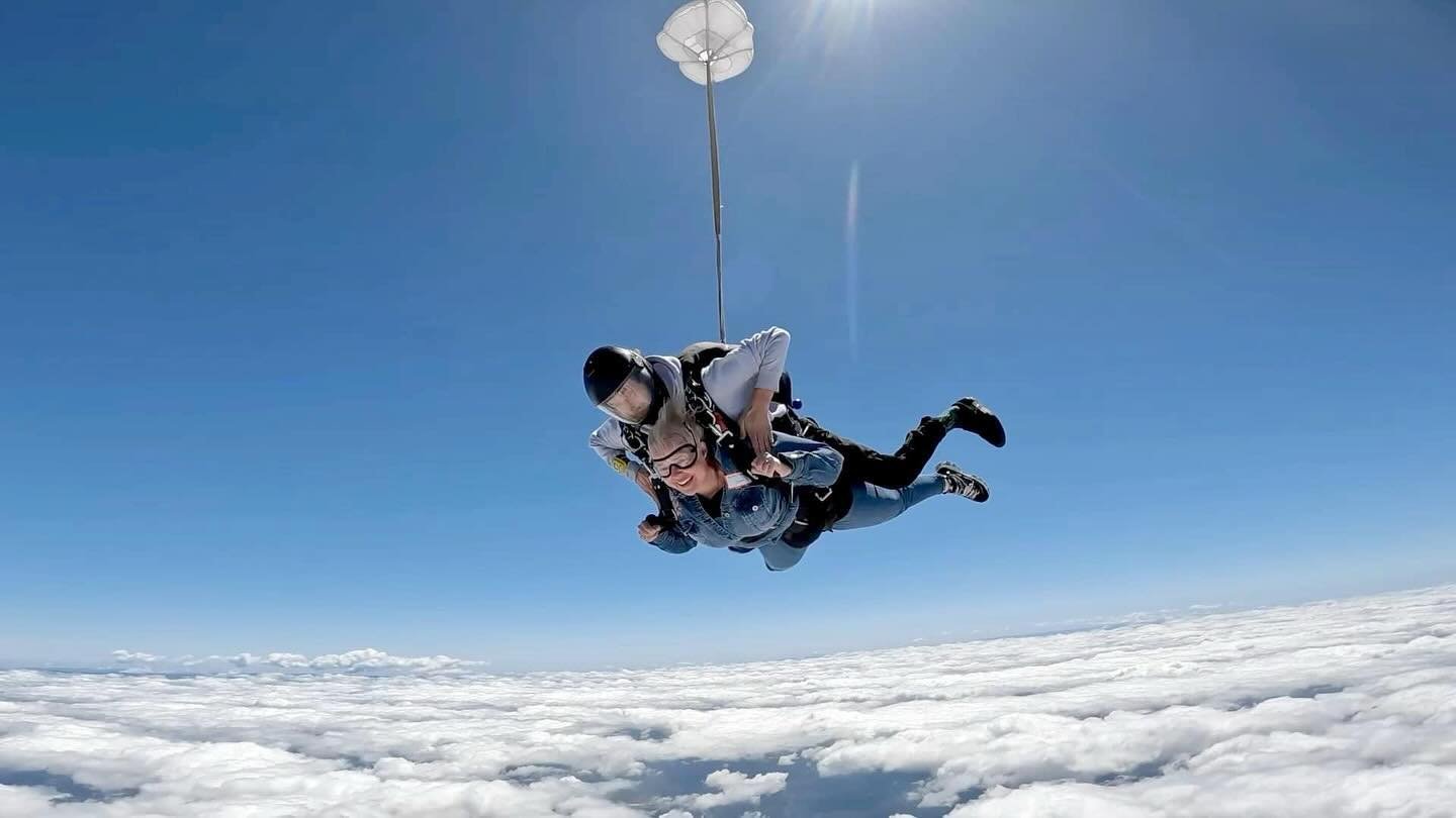 I had an incredible experience today skydiving with my friend from work Finnigen @finnigenrynehart. We both did a tandem skydive with Skydive San Diego and had so much fun. Wish I could have taken shots when we were soaring through the clouds. I woul