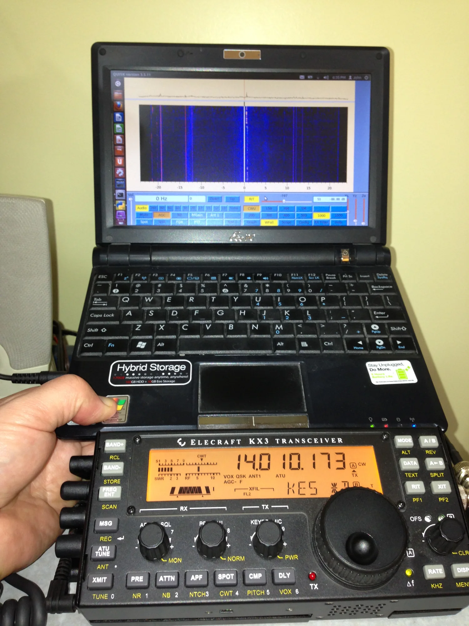 KX3 + Netbook running Ubuntu 12.04.1 and Quisk