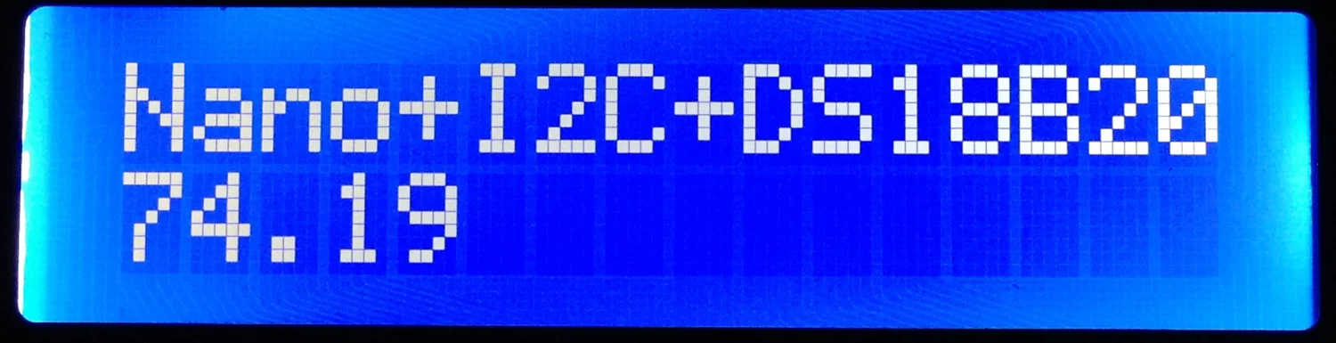 iPhone photo - I2C LCD showing the DS18B20 in F