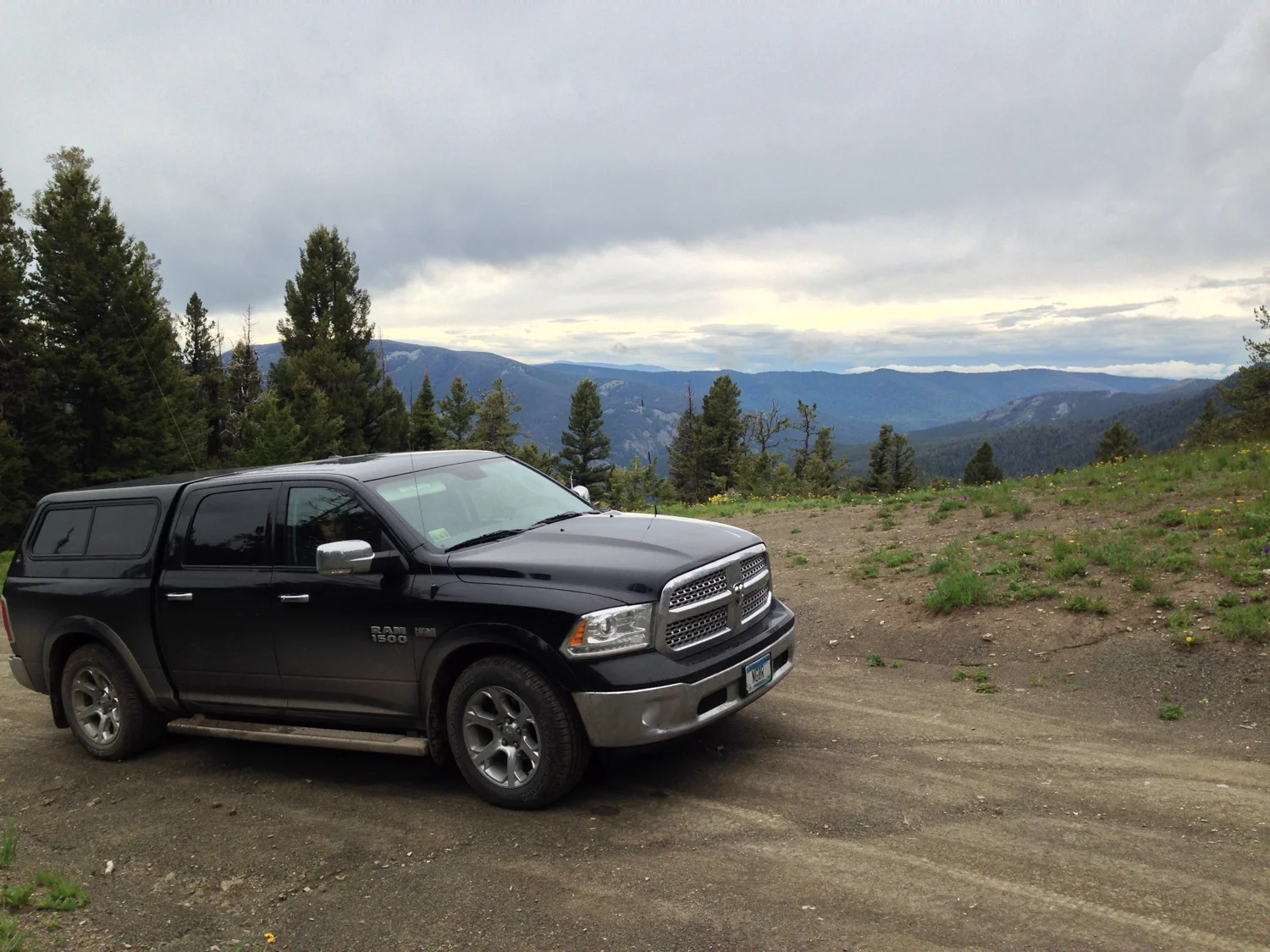 The drive in was very pleasant even with the overcast skies. 
