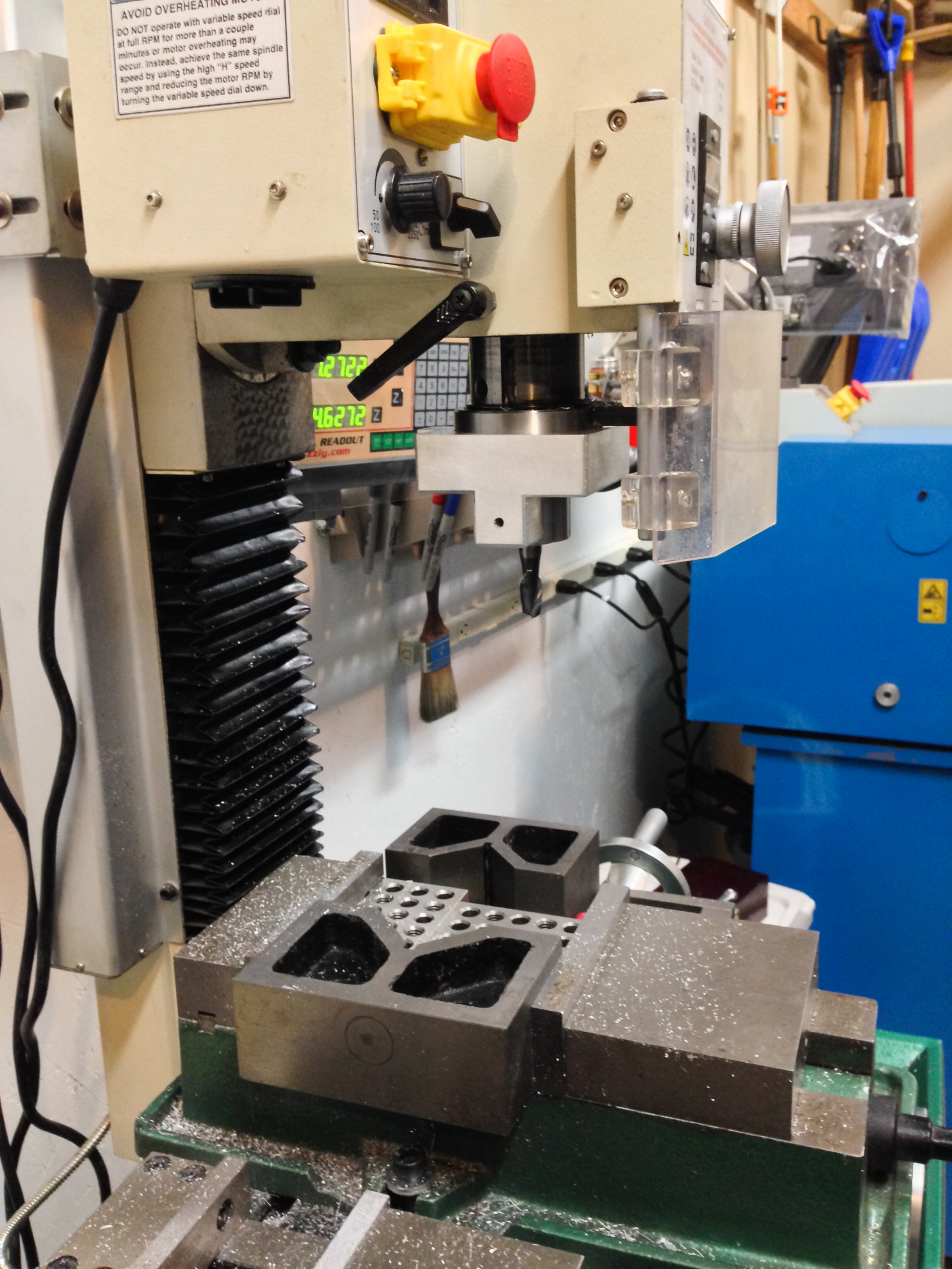 G0759 Mill with the new Spindle Lock