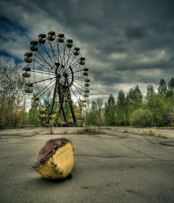 Chernobyl-Photos-funfair.jpeg