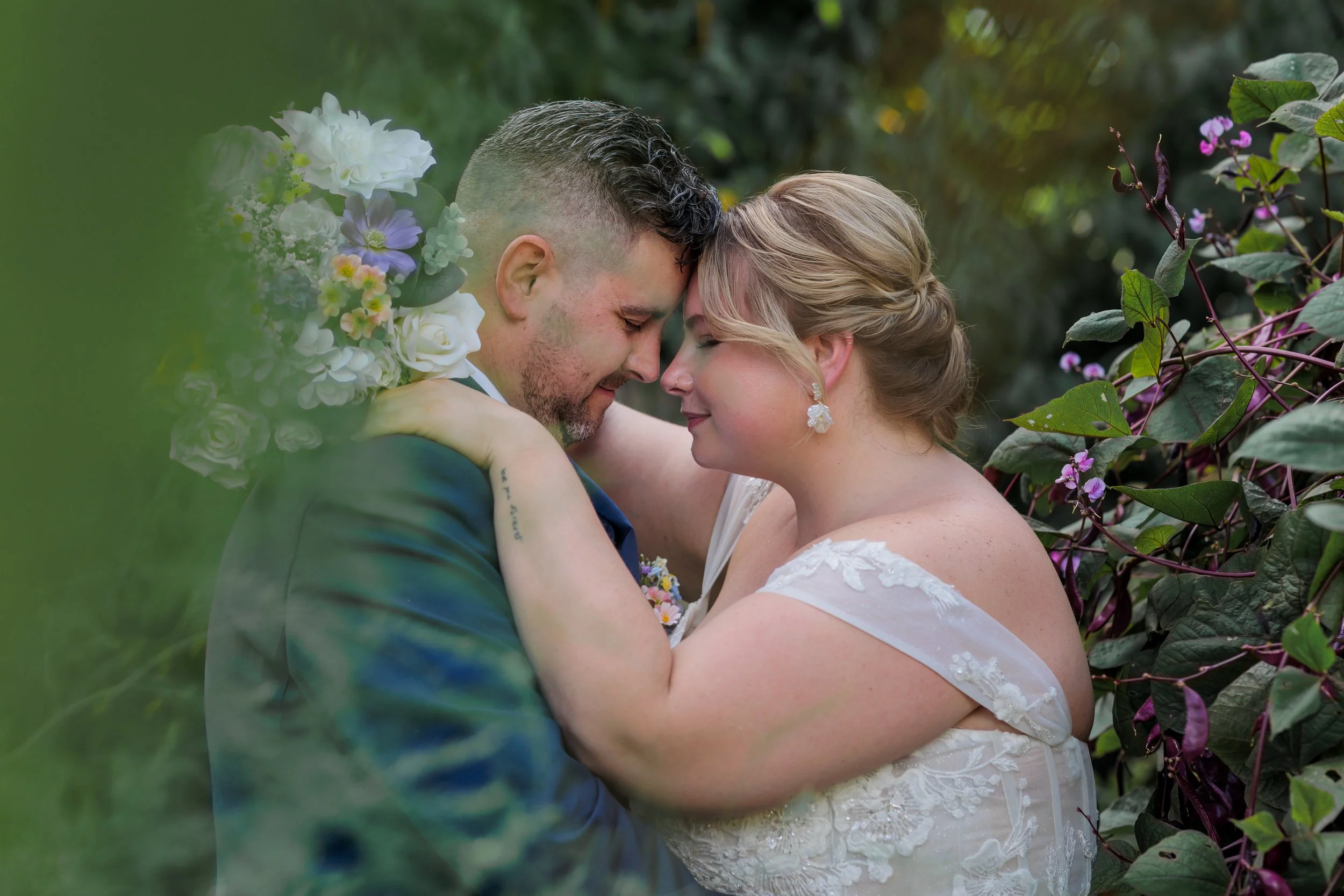 5 Reasons Couples Skip the Courthouse and Choose a Garden Elopement Instead