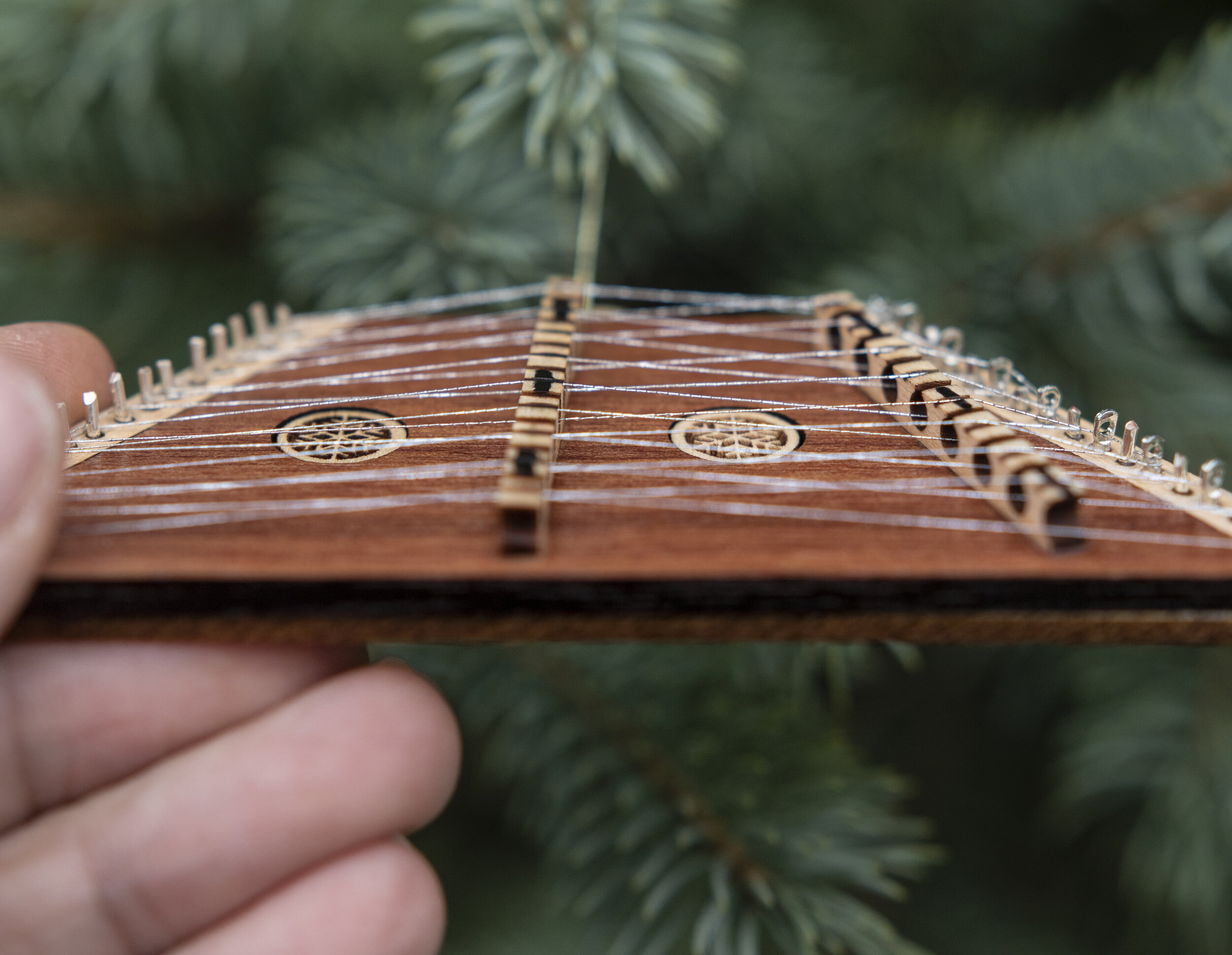 HDornamentStrings.jpg