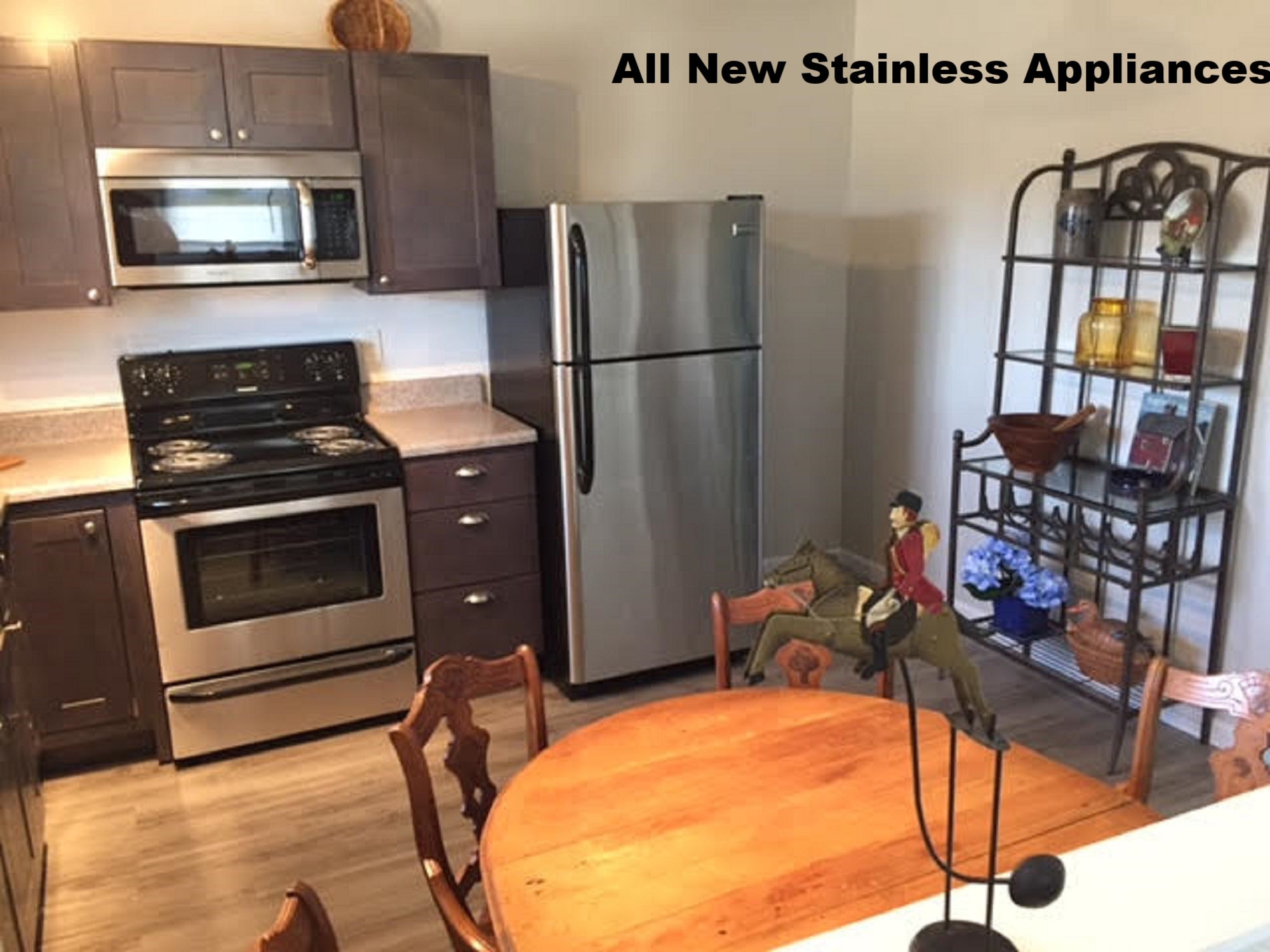 Barn Apt. Kitchen resized.jpg