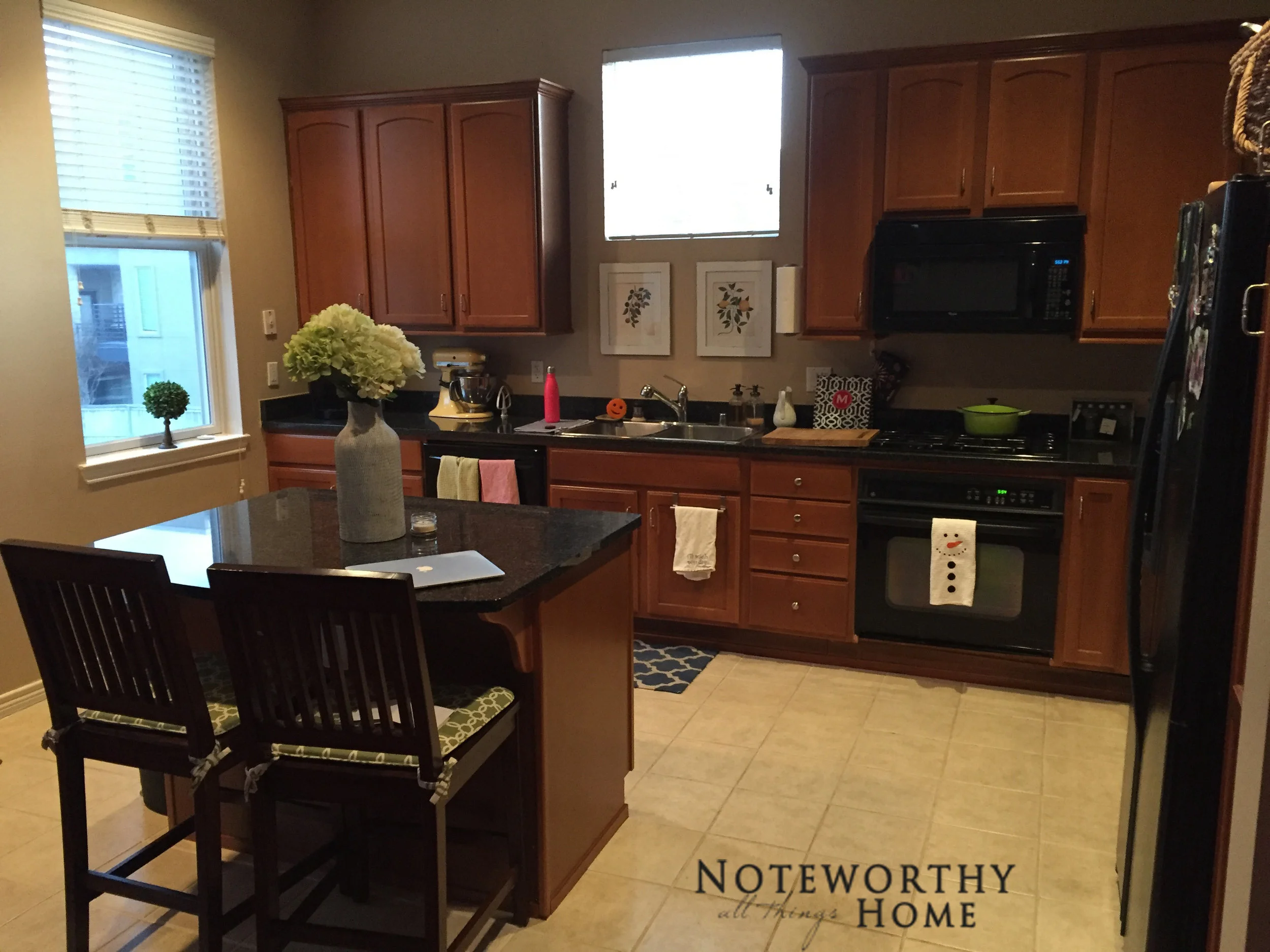 kitchen2.jpg