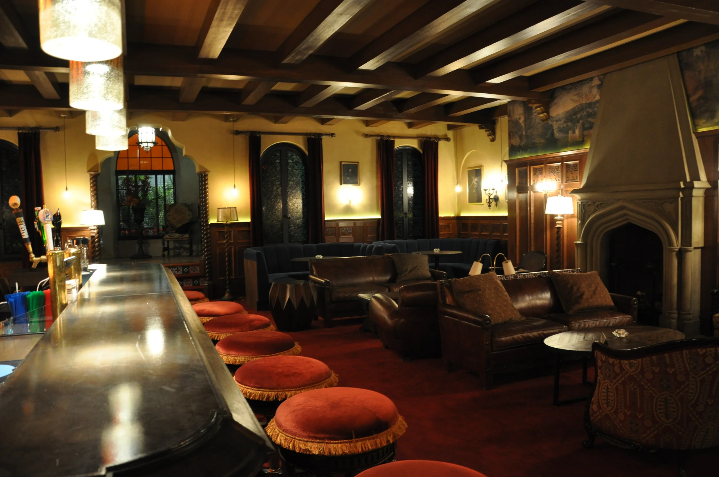 Hotel Lobby - 52.JPG