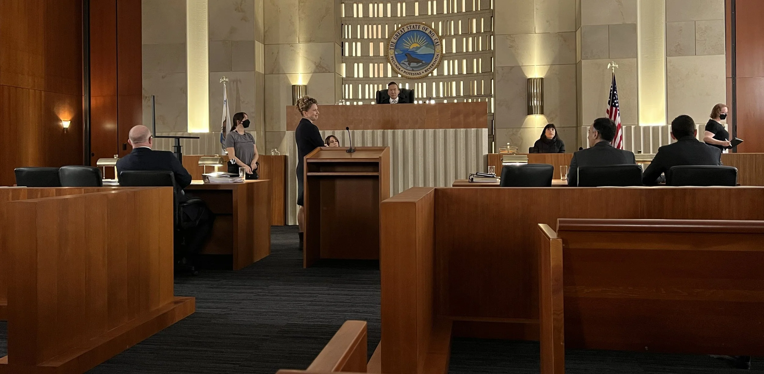 02COURTROOM2035.jpg