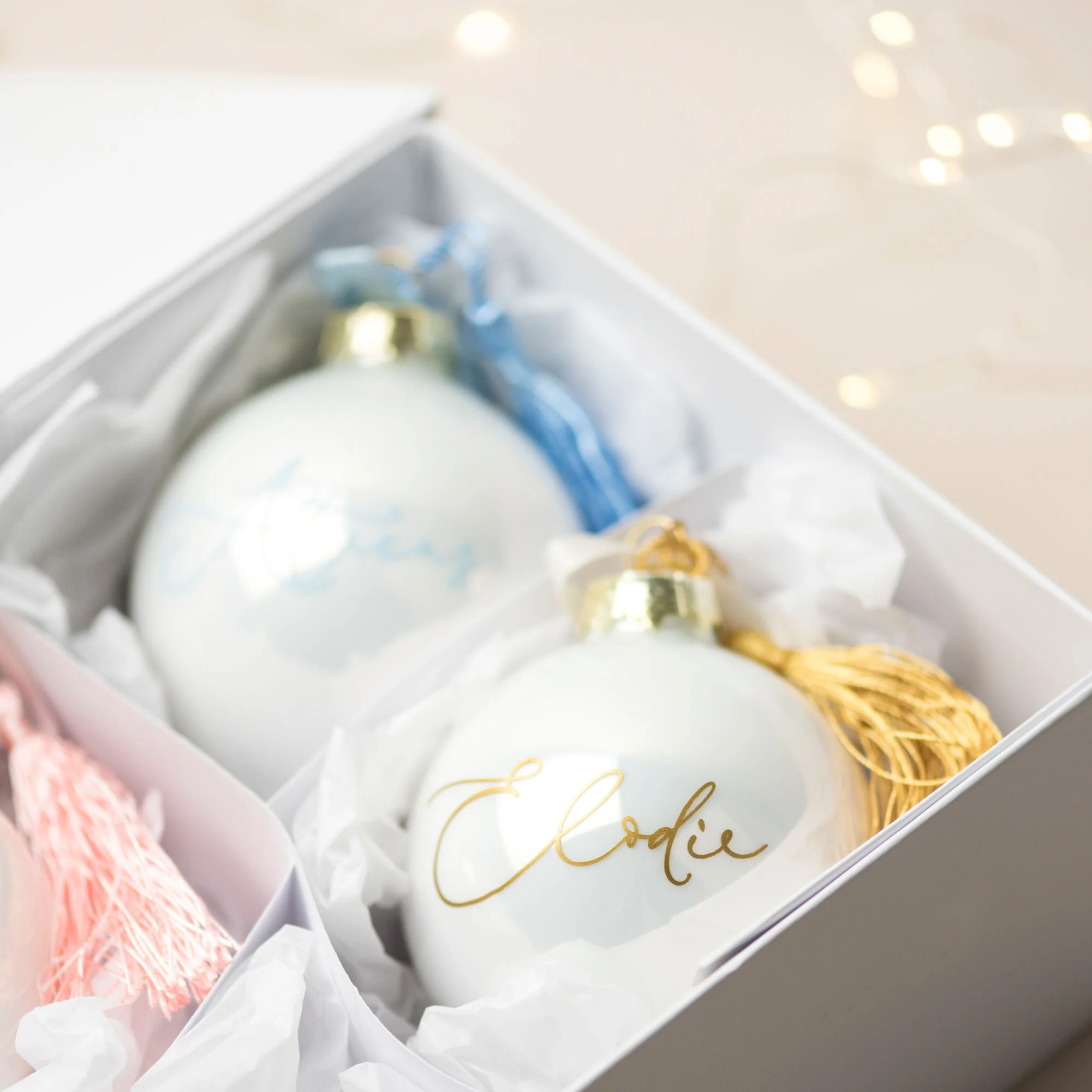 Pearl-Glass-Tassel-Bauble-4.jpg