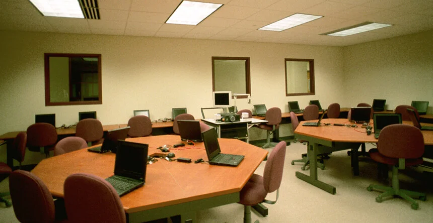 14_Computer Lab.jpg