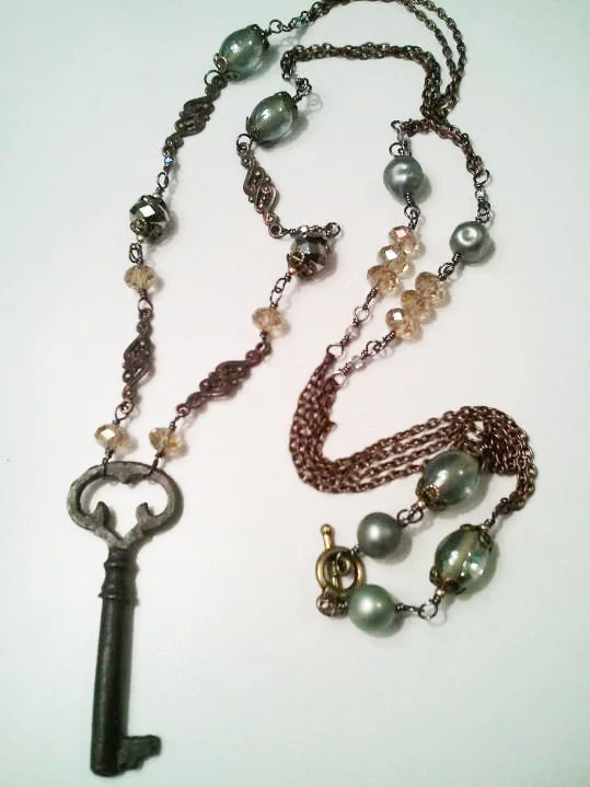key necklace.jpg