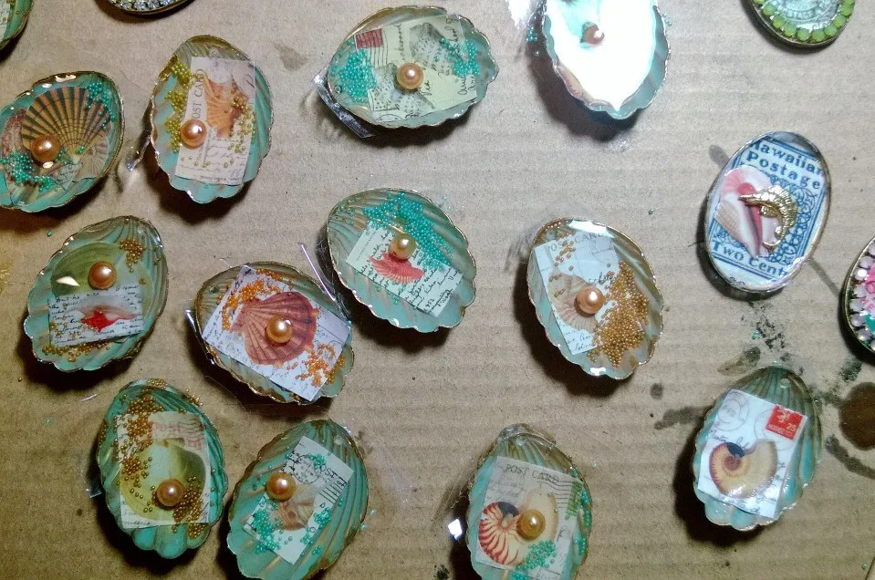 seashell pendants.jpg
