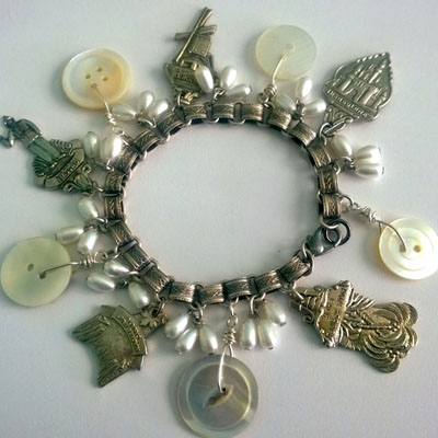 I plan to make several charm bracelets with both lines. They are my absolute go to piece of jewelry. I have a dozen of them in different styles.
