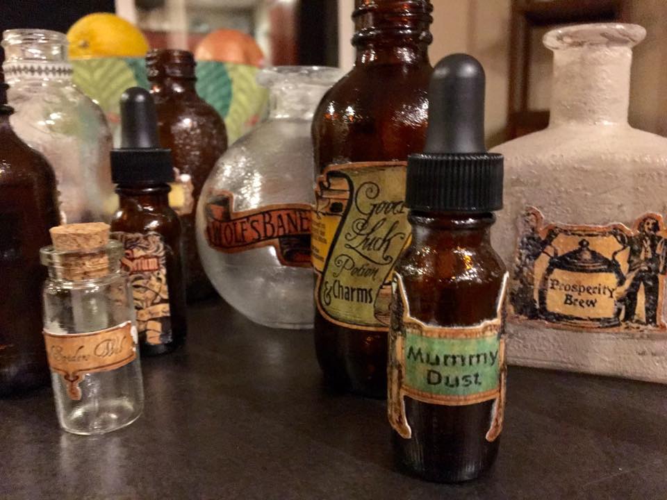 Again, do a Pinterest search for "cheap bottles" and you'll get some great results! Of course, the other option is to recycle old spice, vinegar and condiment bottles. I wanted some amber colored bottles, so I got my supplies from Specialty Bottle