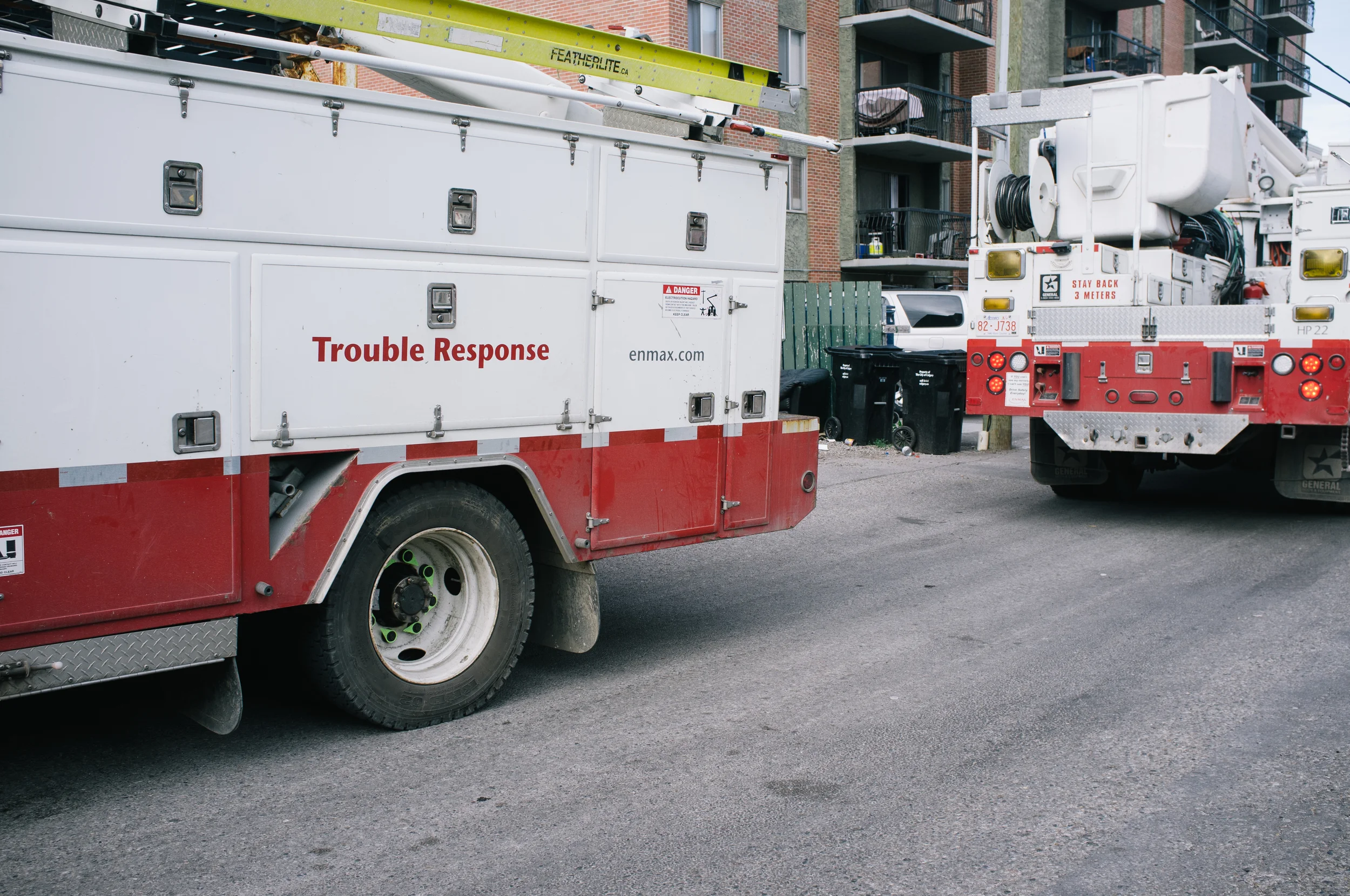 ENMAX crews restored the last of the power grid to the downtown core late Friday night, seven days from the beginning of the crisis. At this time, many individual buildings still require power and wait for additional attention.