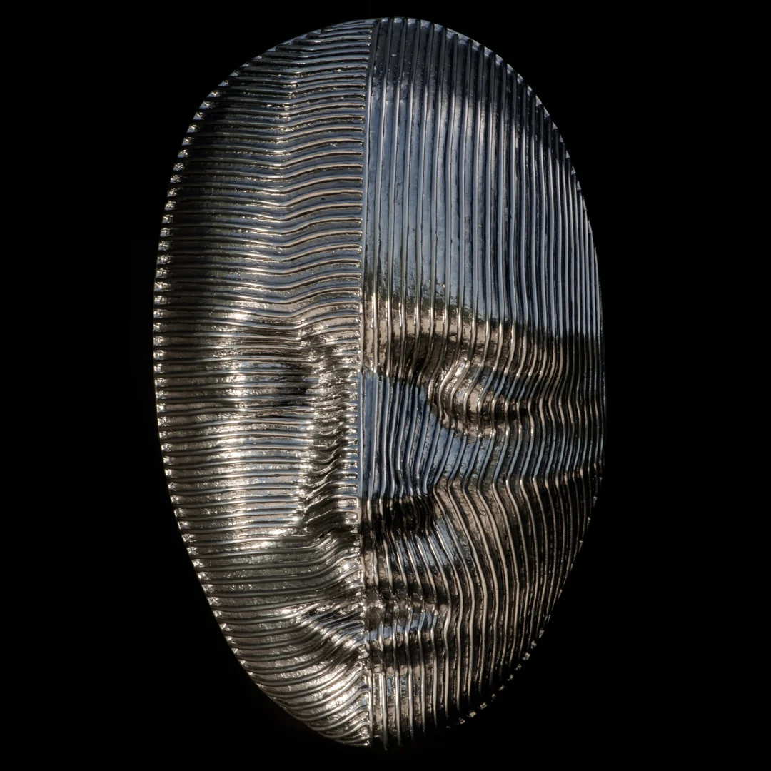 DD_Dichotomy_AP_2018_29x18x9_powder_coated_aluminium_$12500_04.jpg