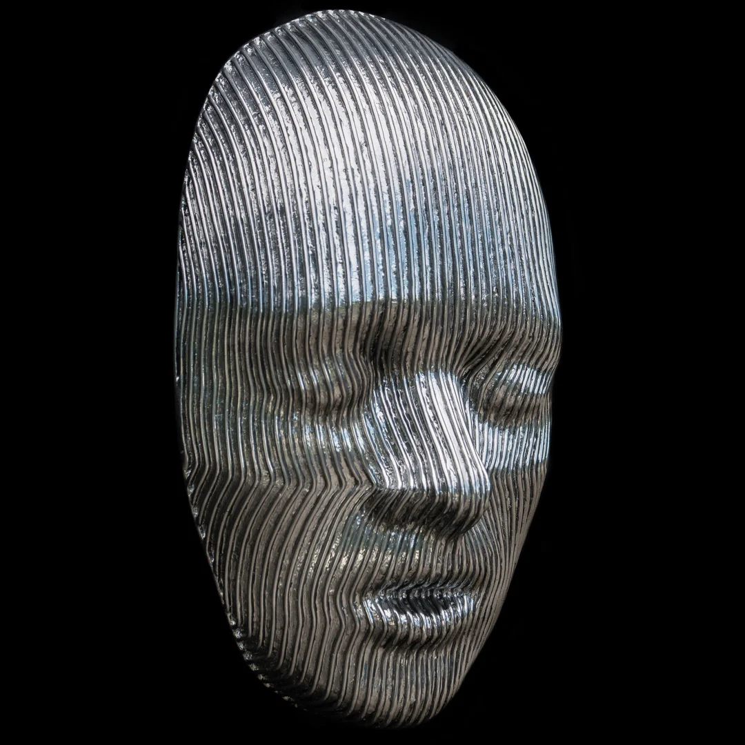 DD_Good_Vibrations_II_2017_aluminium_29x18x9_$12500_01.jpg