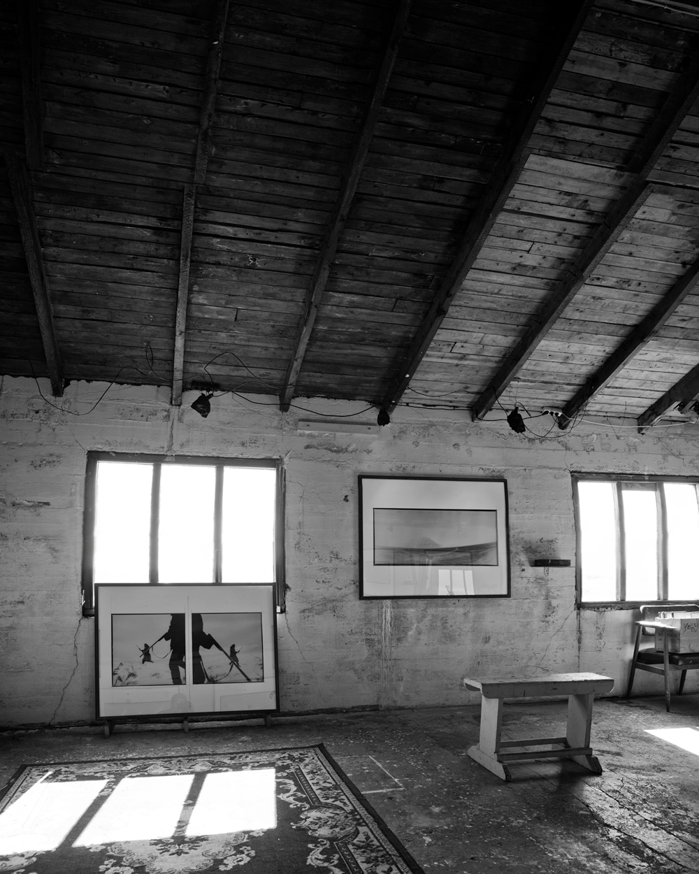  graðaloftið / a white, white day exhibition / digital / 2011 