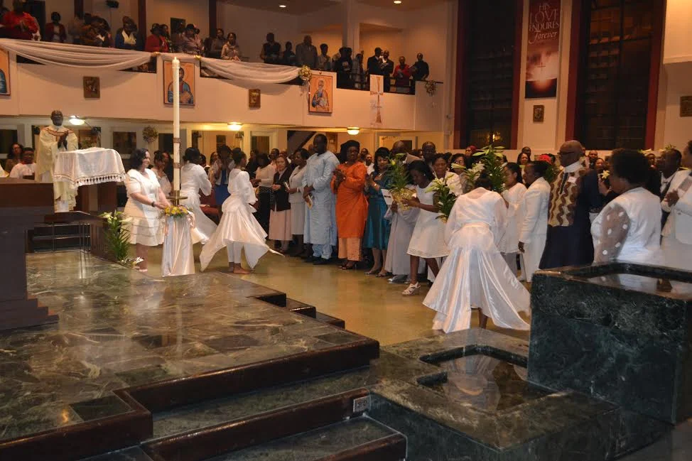 Easter_Vigil1068.jpg