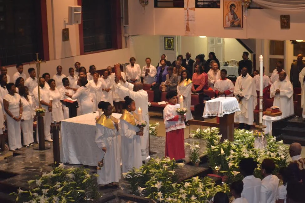 Easter_Vigil1106.jpg