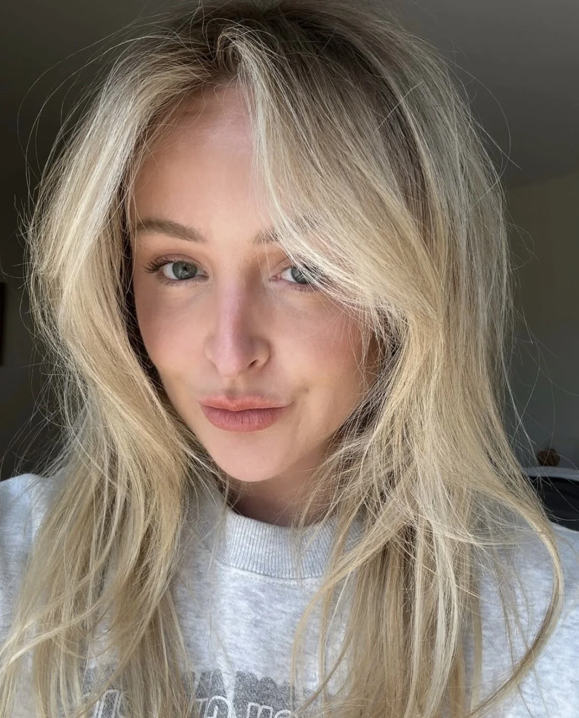  We invite you to be part of Belli Belli Salon, where we strive to be San Diego's Best Hair Salon, located at 3461 Ingraham St, San Diego, CA 92109, in the Crown Point district of Pacific Beach. Our hair stylists are trained to be technically excelle