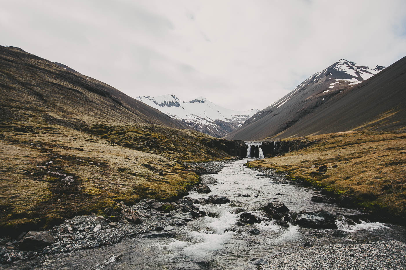 Iceland wedding photographer-55.jpg