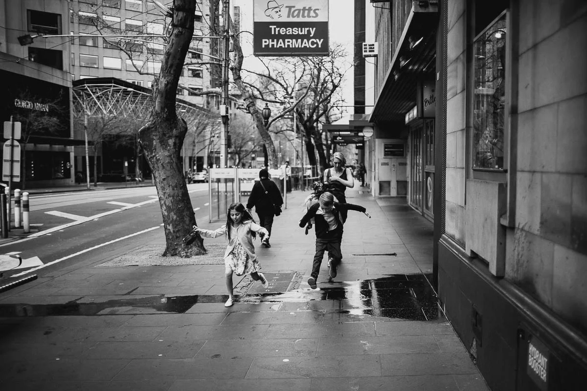 Melbourne candid wedding photographer-159.jpg