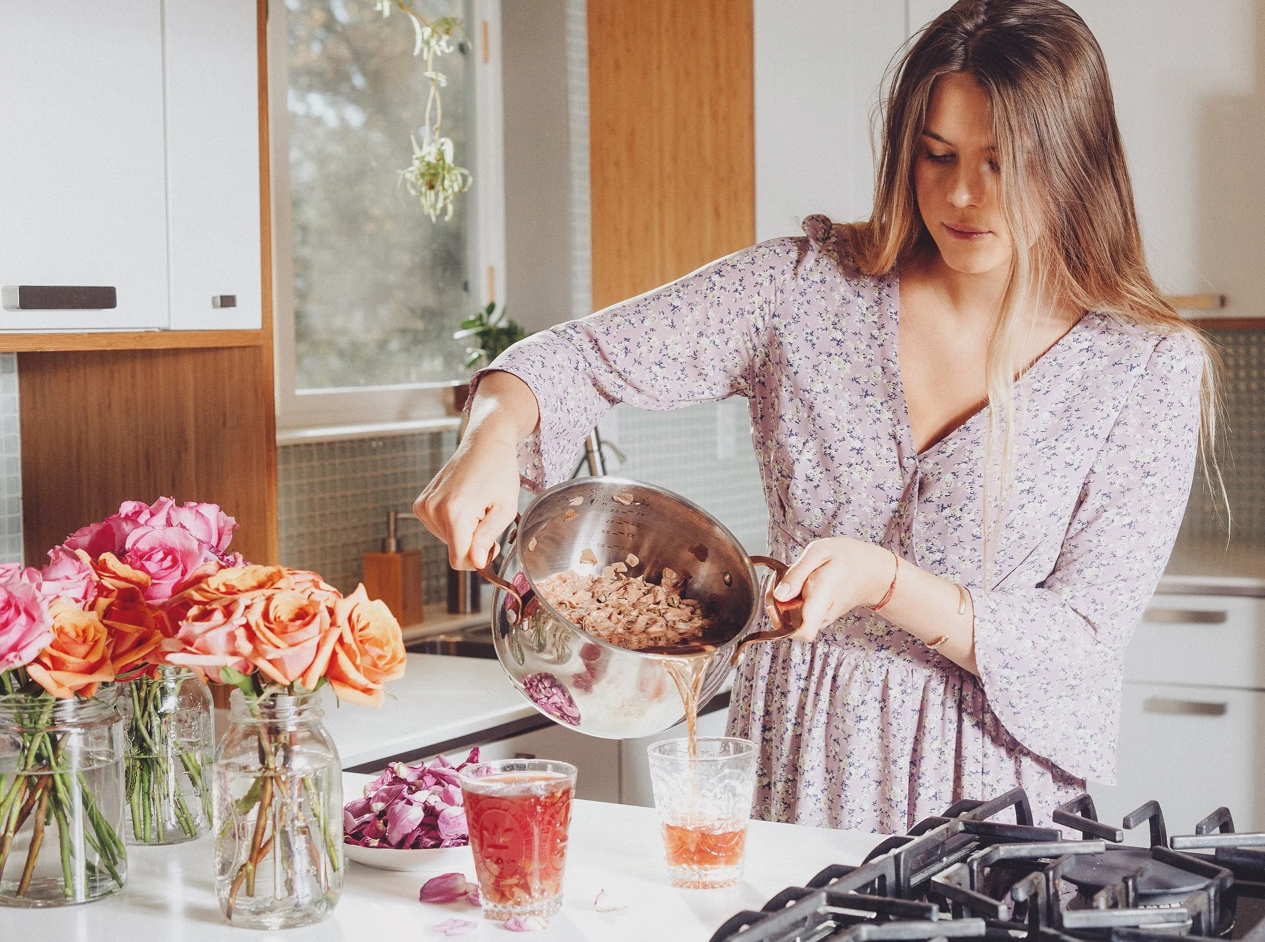 Special Guest: Elizabeth 