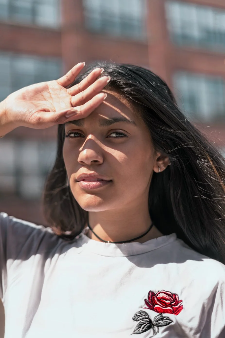 young-woman-in-sunlight_925x.jpg