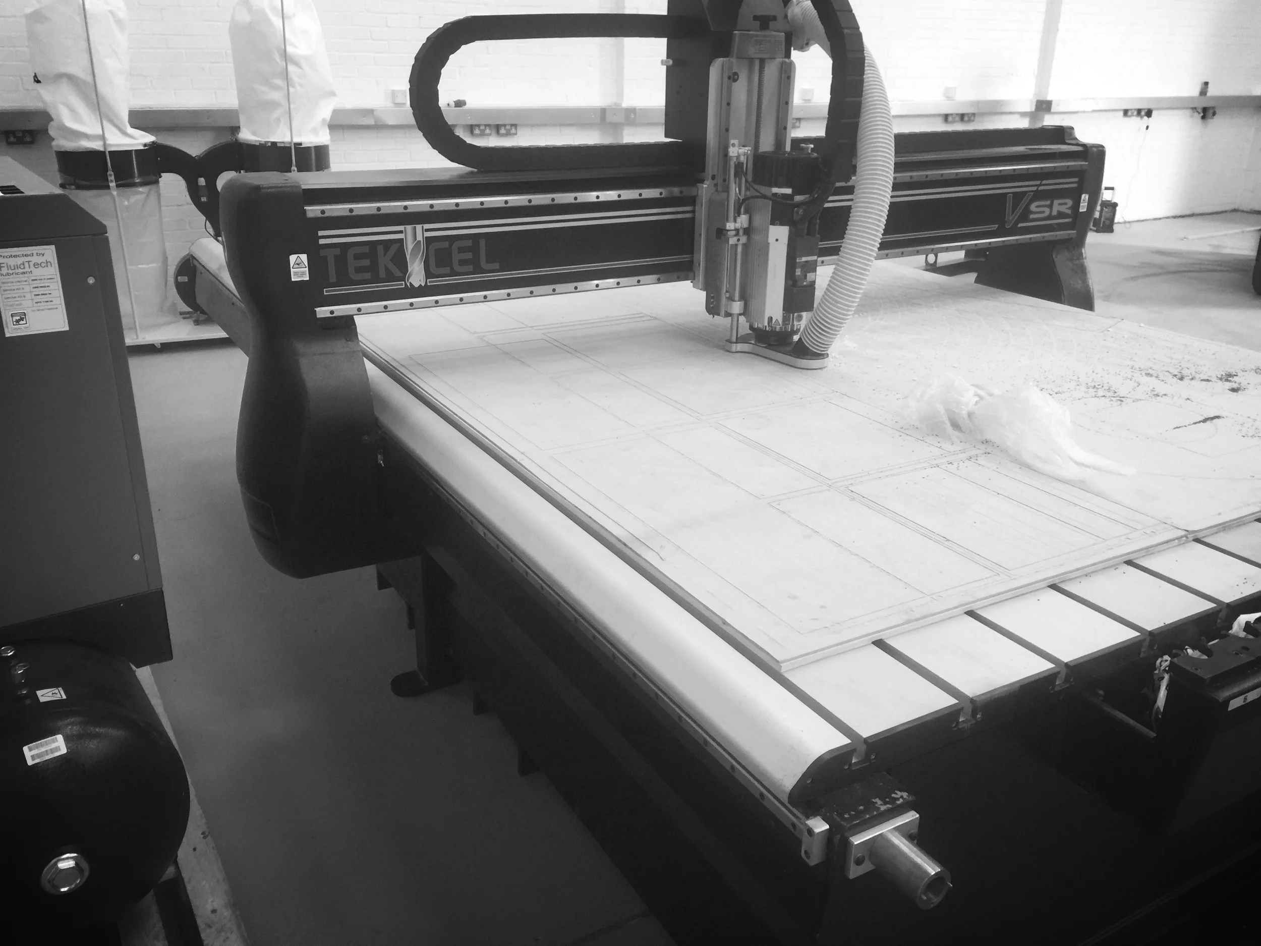 SOLD Tekcel VSR CNC Router