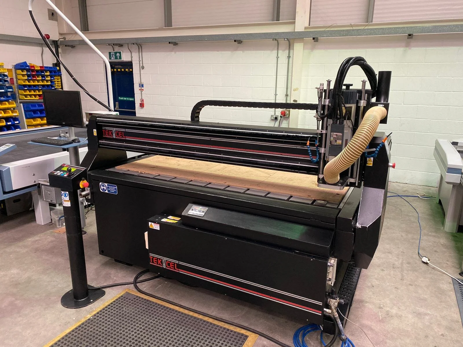 Tekcel E Series CNC Router 
