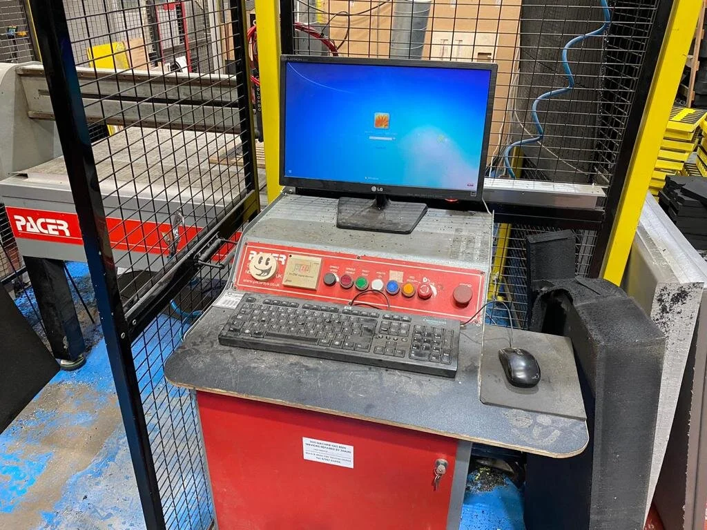 Pacer Compact CNC Router 2.jpg