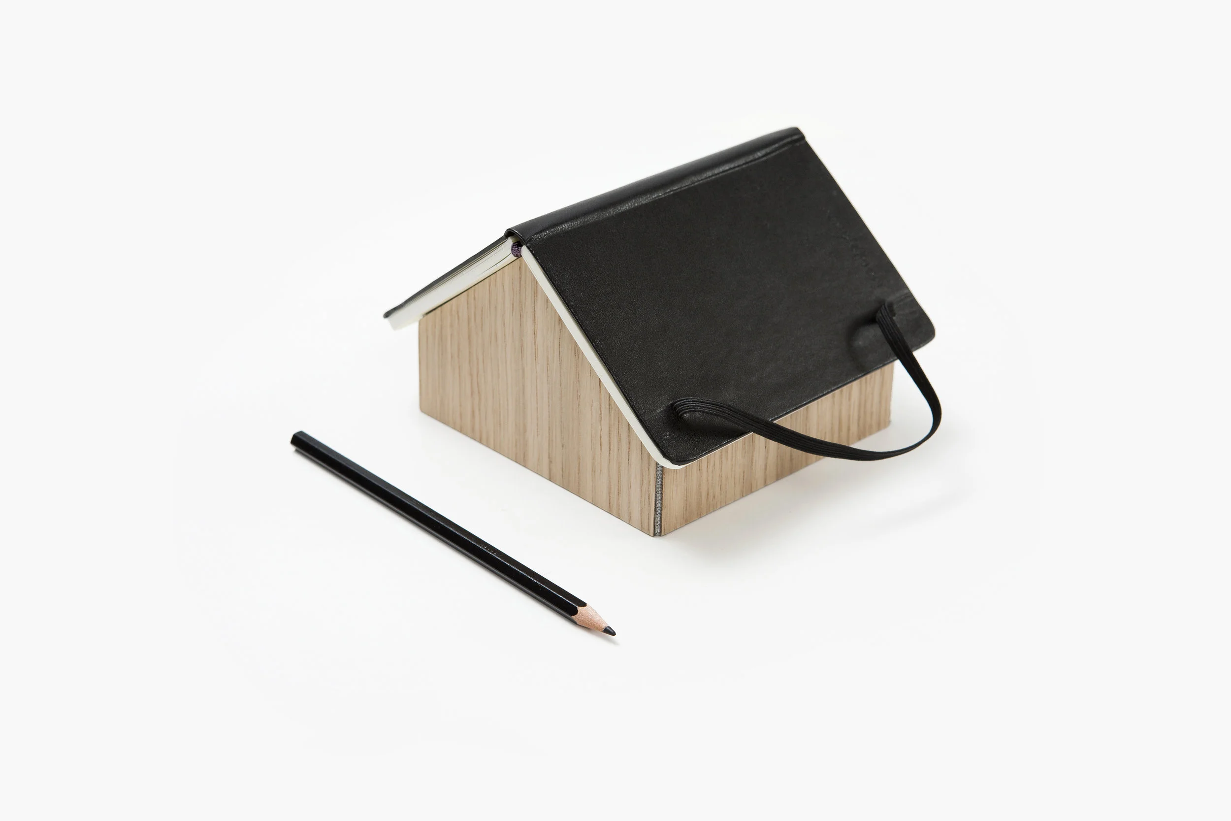 Moleskine house // Moleskine detour