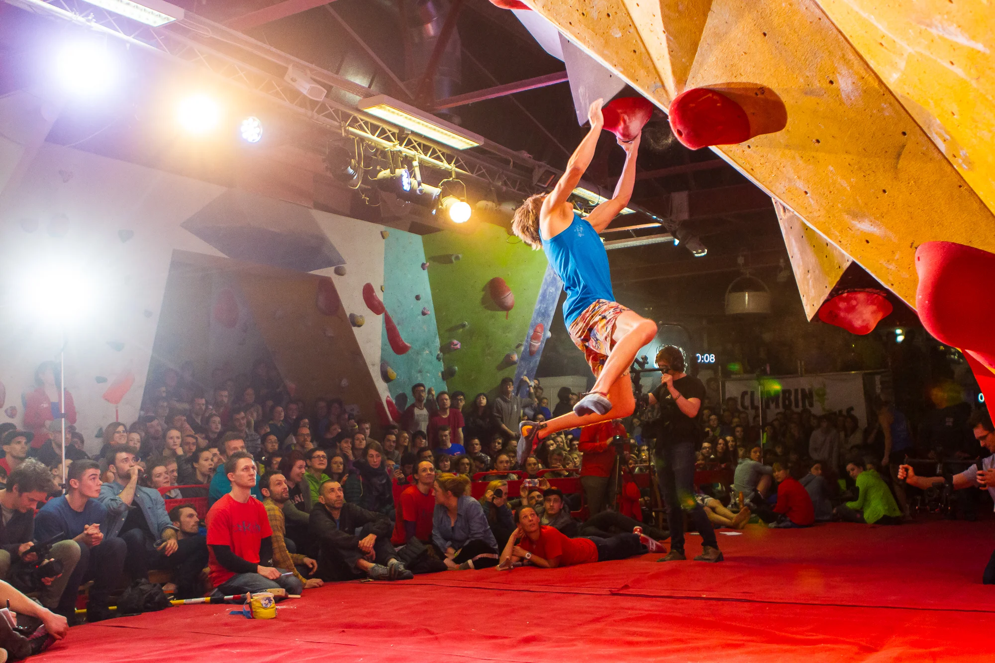<strong>The Climbing Works</strong><p>Live Event Reporting »</p>