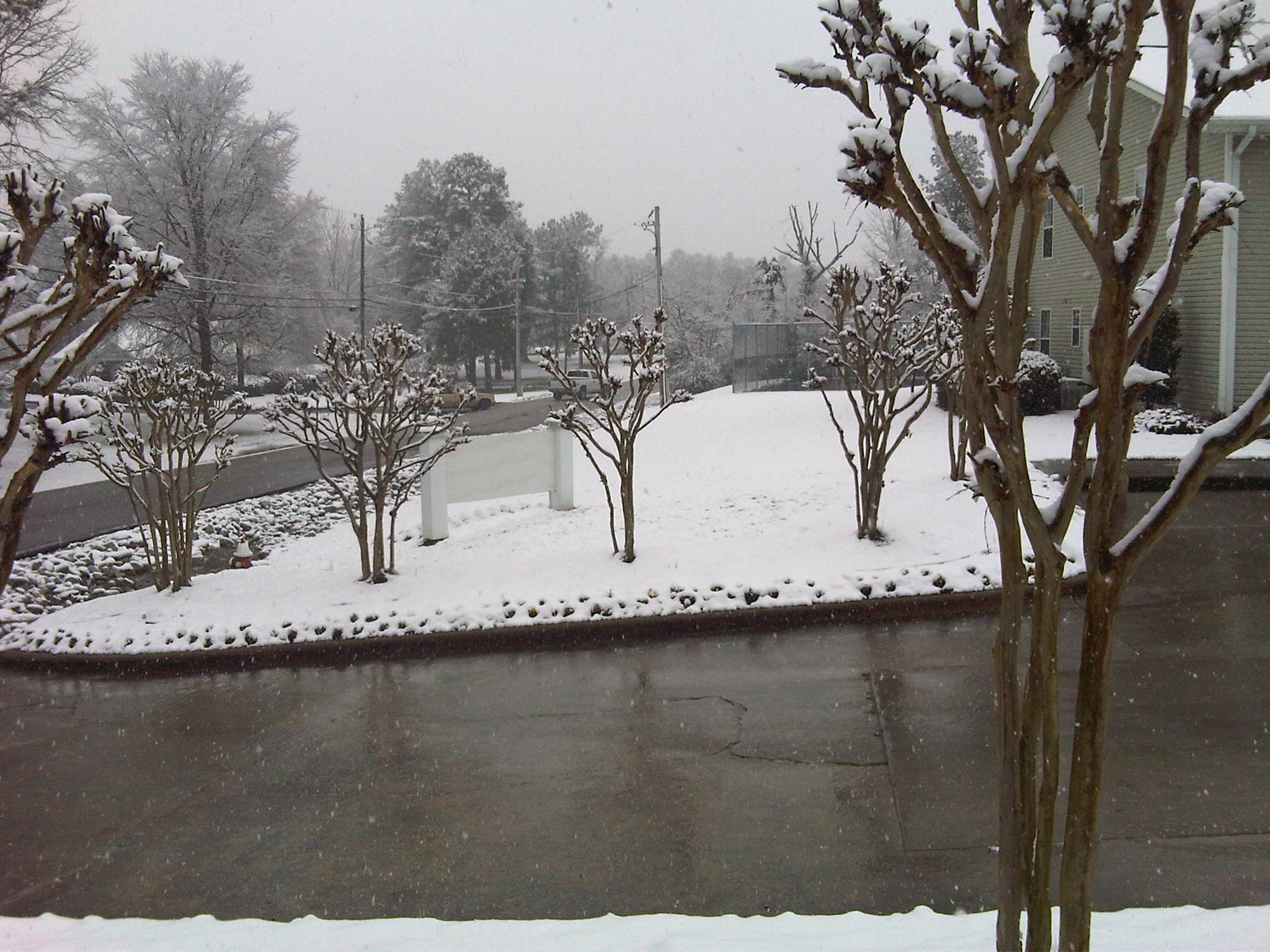 Some More Snow Pics From My Apartment Complex And Drive Home