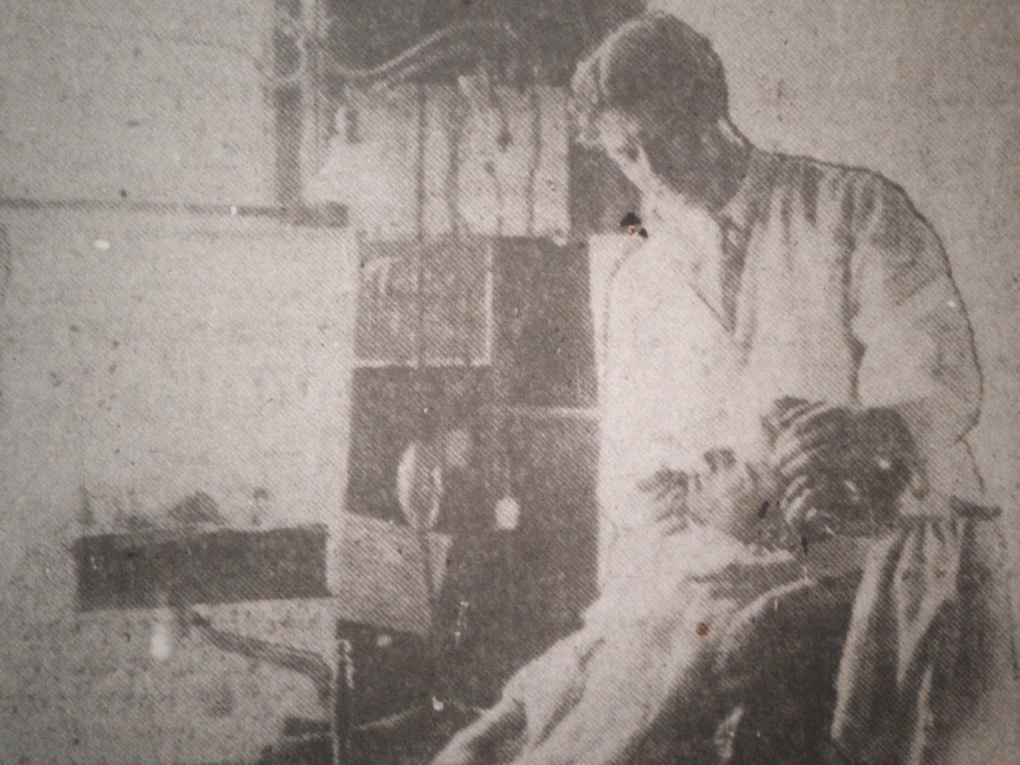  Later accounts would describe Dr. Winters as a perfunctory dentist rooting for dirty tools in jumbled drawers, but contemporary newspaper articles made no mention of this.  (Image via New Castle Public Library microfiche.)  