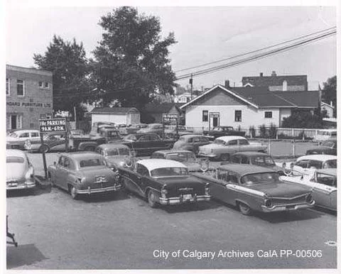 A glimpse of the Calgary Esi Edugyan's protagonist Samuel Tyne might recognize: a 1960 parking lot at 14th Street and 16th Avenue SW. Edugyan was born in Calgary in 1978, years after this picture was taken. She grew up in Glamorgan, a ten-minute drive west of this intersection, borrowed books at the Shaganappi library, and graduated from Central Memorial High School. (Photo: City of Calgary Archives )