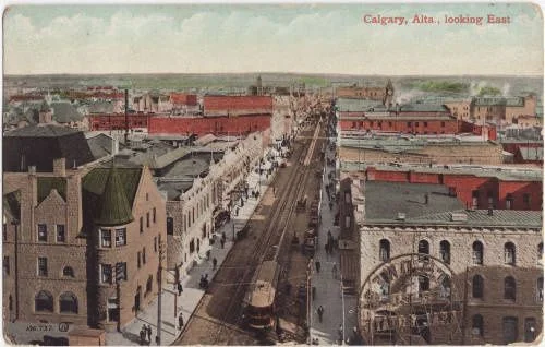 Calgary’s 8th Avenue in 1911 (Photo: Calgary Public Library Williams & Harris Shared History Centre)