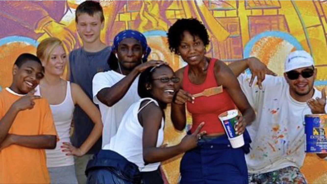 MLK Executive Artist Kyle Holbrook with Charlotte youth and local artists.