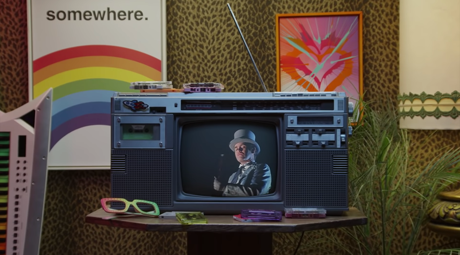 elton_0005_Layer-Comp-7.png
