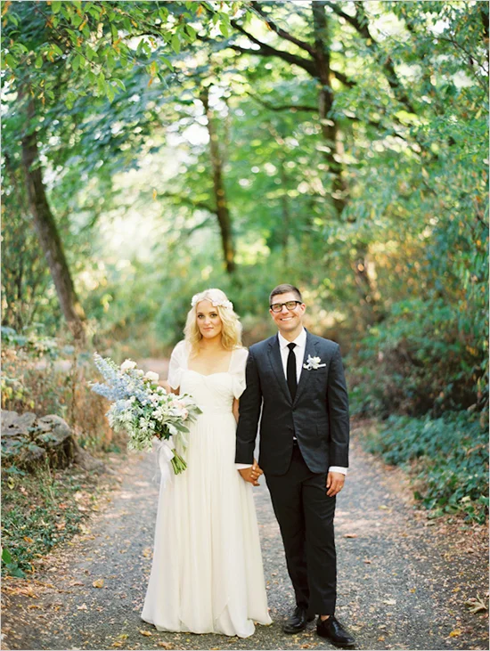 bride and groom real outdoor wedding