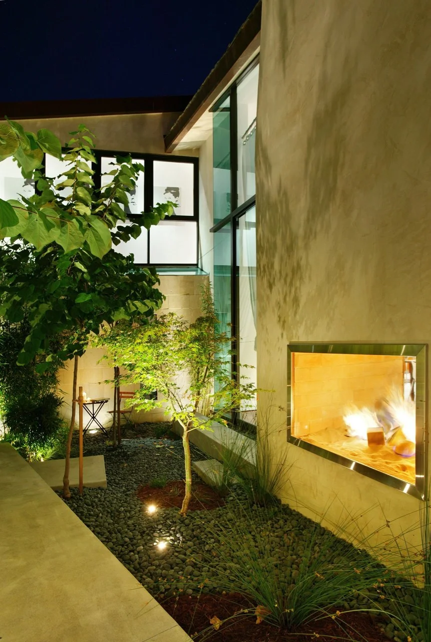 outfireplace.jpg