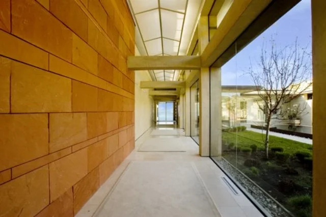 image4.jpg