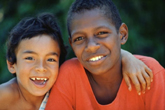 2boys165w.jpg