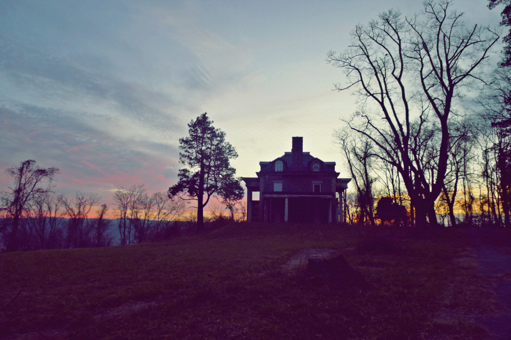 house+on+a+hill.png