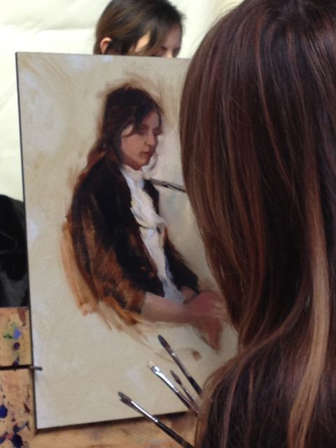 Artist Michelle Dunaway during a figure demo