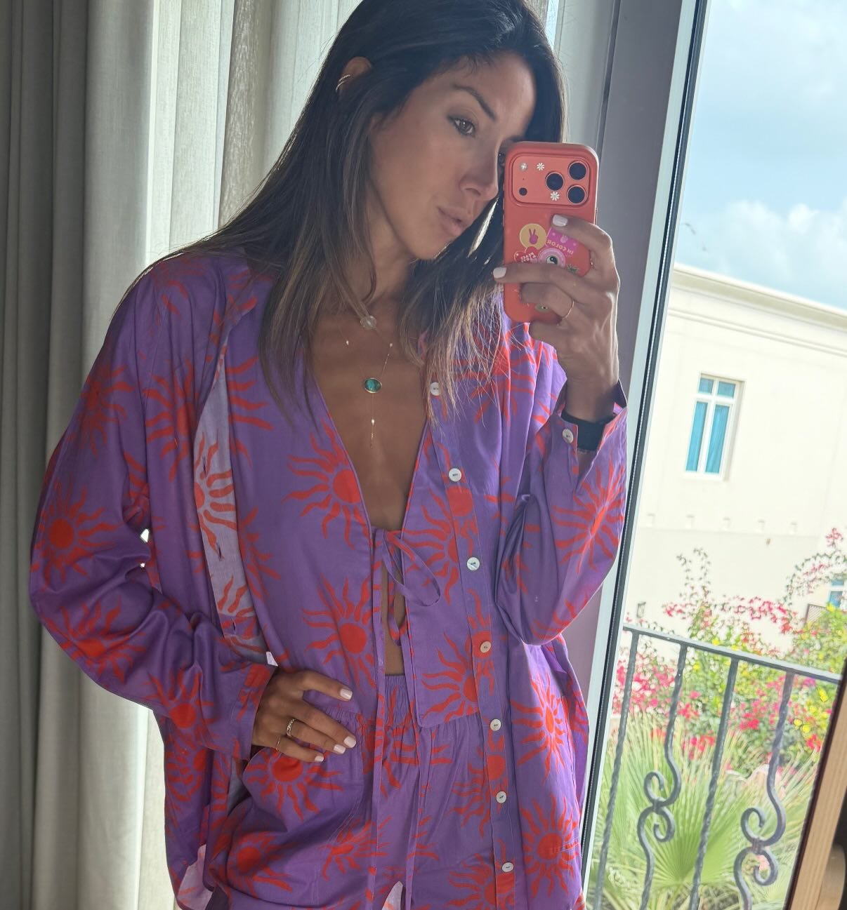 The most beautiful energy a person can carry is love. Always. ✨🩷🌺