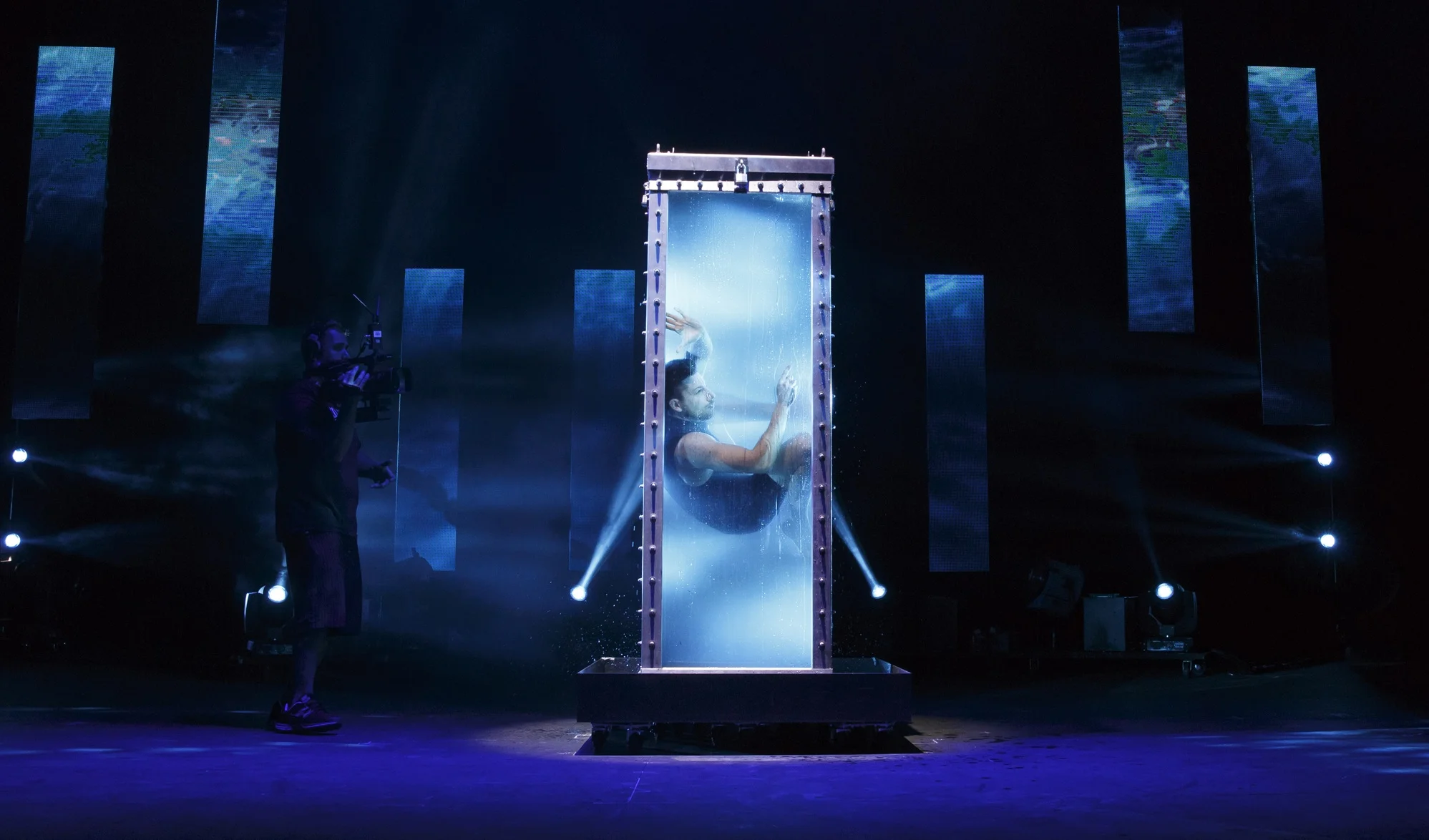 Illusionists Broadway 10.jpg